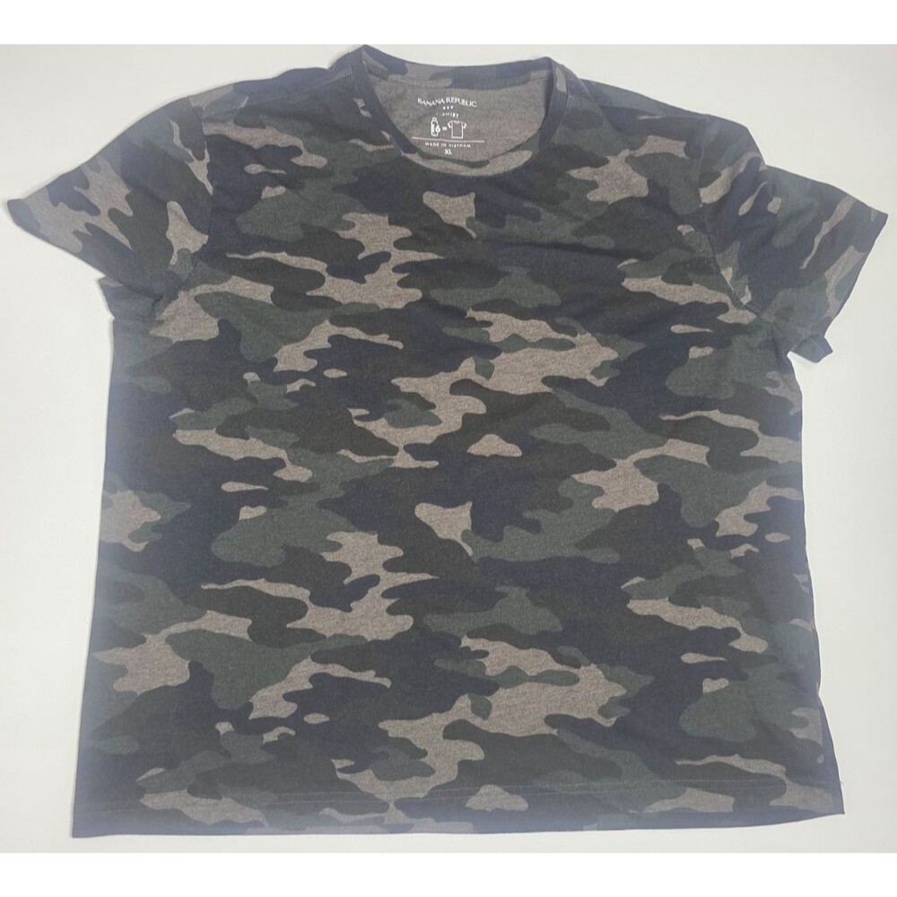 Banana Republic Camo Tee Shirt Mens XL Green Camouflage Short Sleeve Cotton